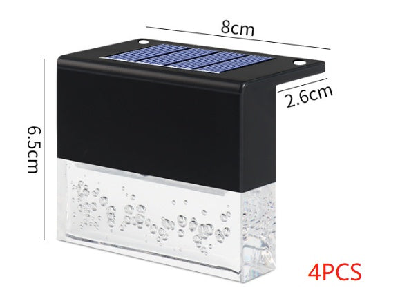 Solar light with dimensions and quantity label on a white background